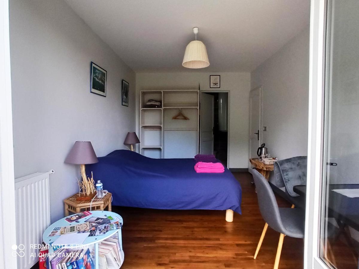 Les Chambres De Beauviel Saint-Jean-dʼEyraud 外观 照片