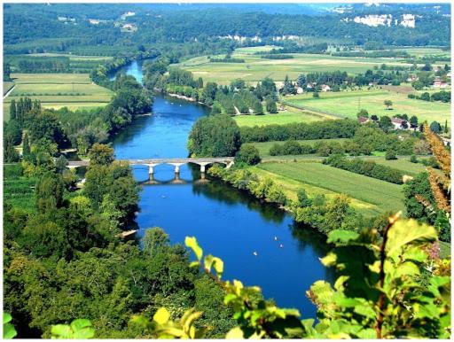 Les Chambres De Beauviel Saint-Jean-dʼEyraud 外观 照片